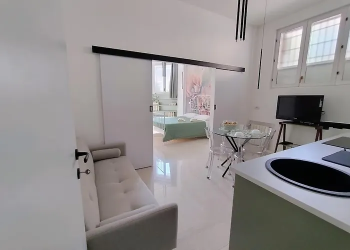 Cosy Nest * ميلان